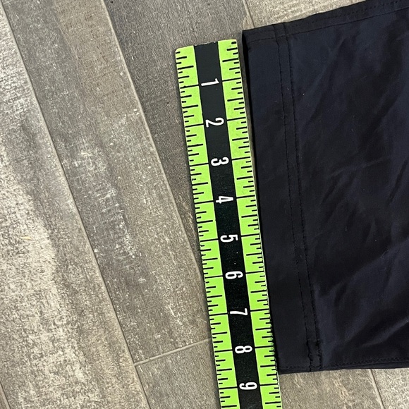 Eddie Bauer Black Mid-Length Performance Bermuda Shorts - Picture 7 of 9